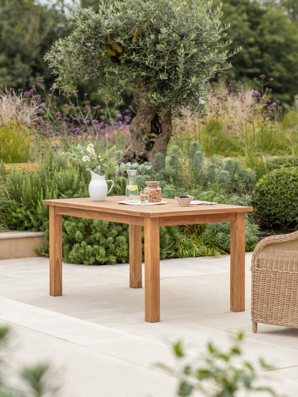 St Mawes Dining Table